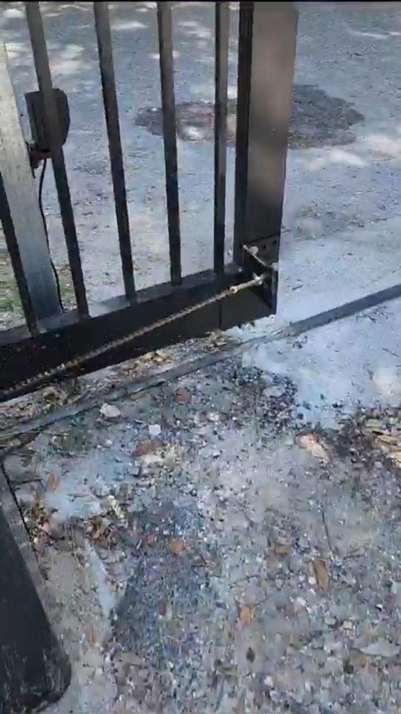 building a security gate in El Segundo CA