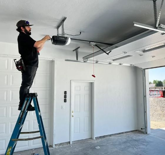Overhead Garage Door Repair Escondido